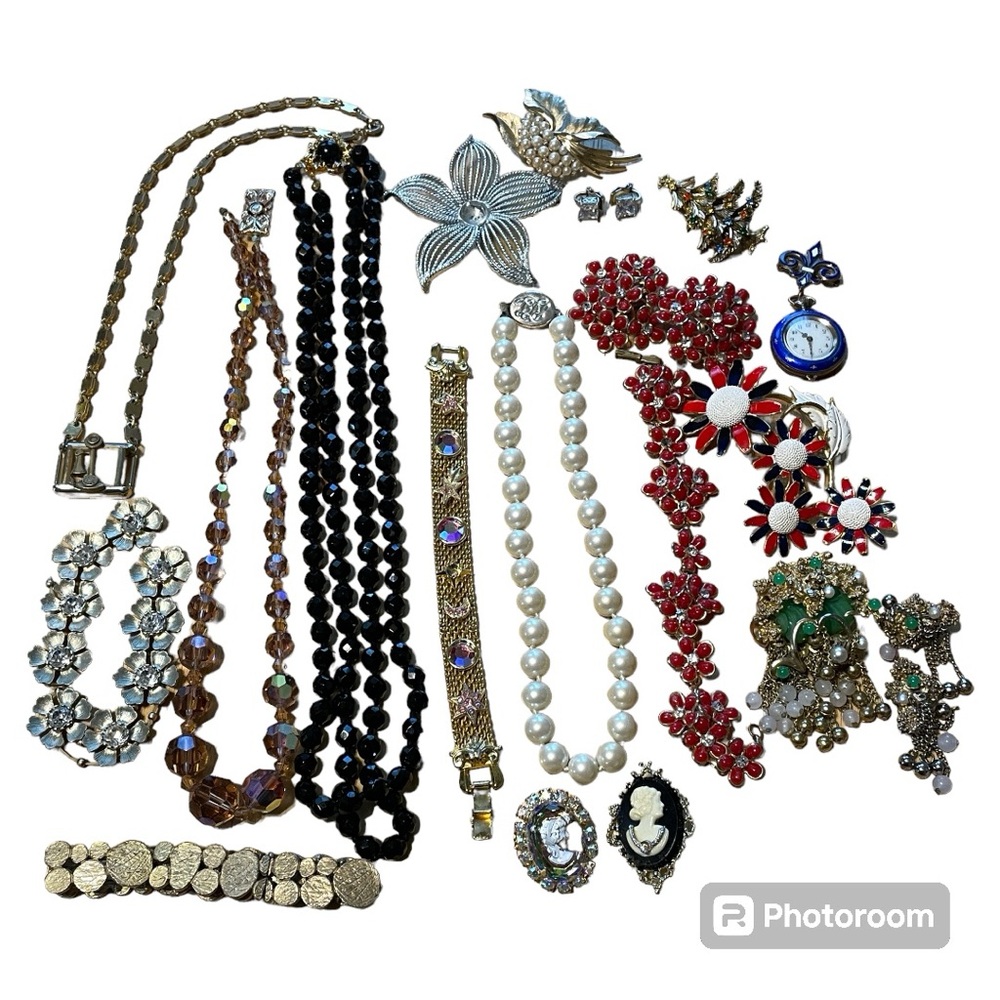 Flawed beauty vintage to modern brand name jewelry lot